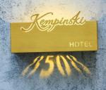 Hot Selling Outdoor Store Logo Waterproof Led Light Box Hanging Light Box Sign