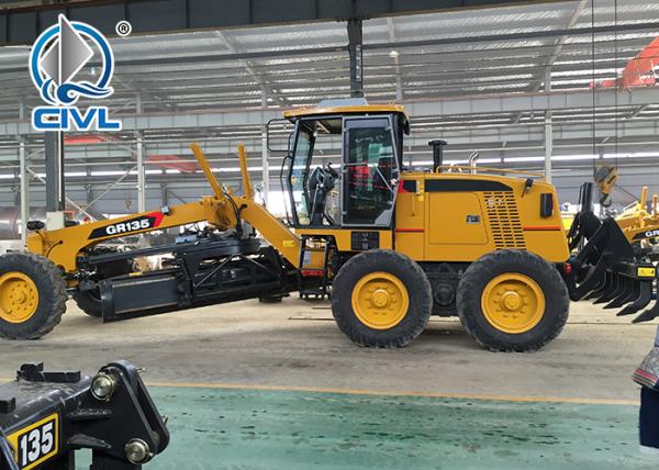 White / Yellow 11000KG Motor Grader 136HP Engine Tractive Force 61.3KN CVGR135