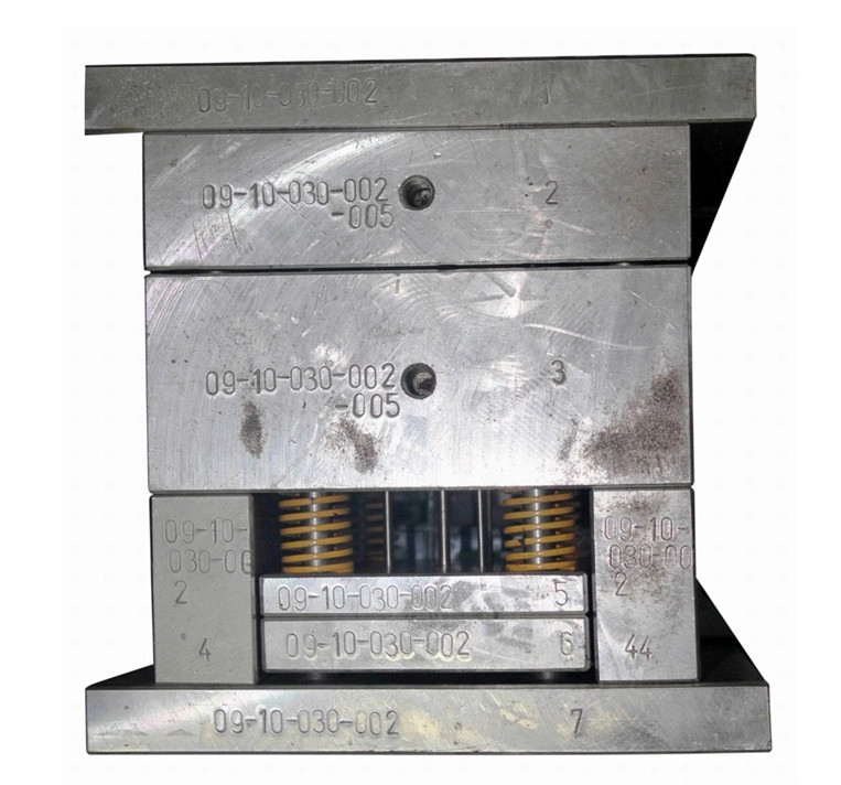 DME Standard Home Electric Injection Appliances Parts Mould