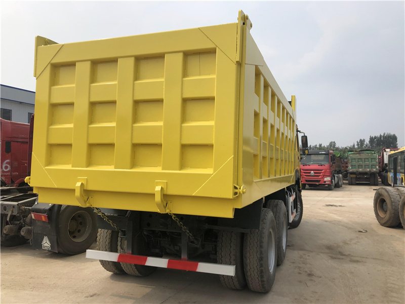 6X4 Trucks HOWO Sinotruk Fh12 Cheap 20 Cubic Tipper LHD Price Used Dump Truck