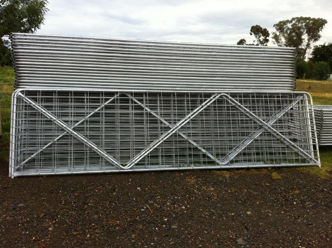 16ft General Purpose Horse Cattle Sheep Yard Panels Metal Farm Gates