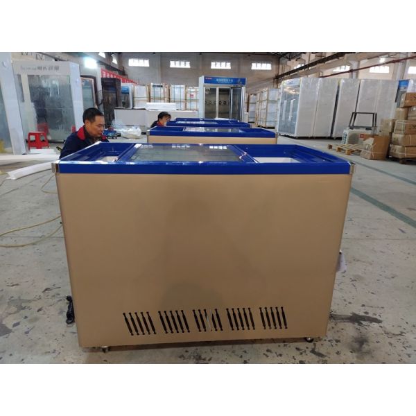 Versatile Commercial Refrigerated Seafood Display Cabinet Chiller Customizable