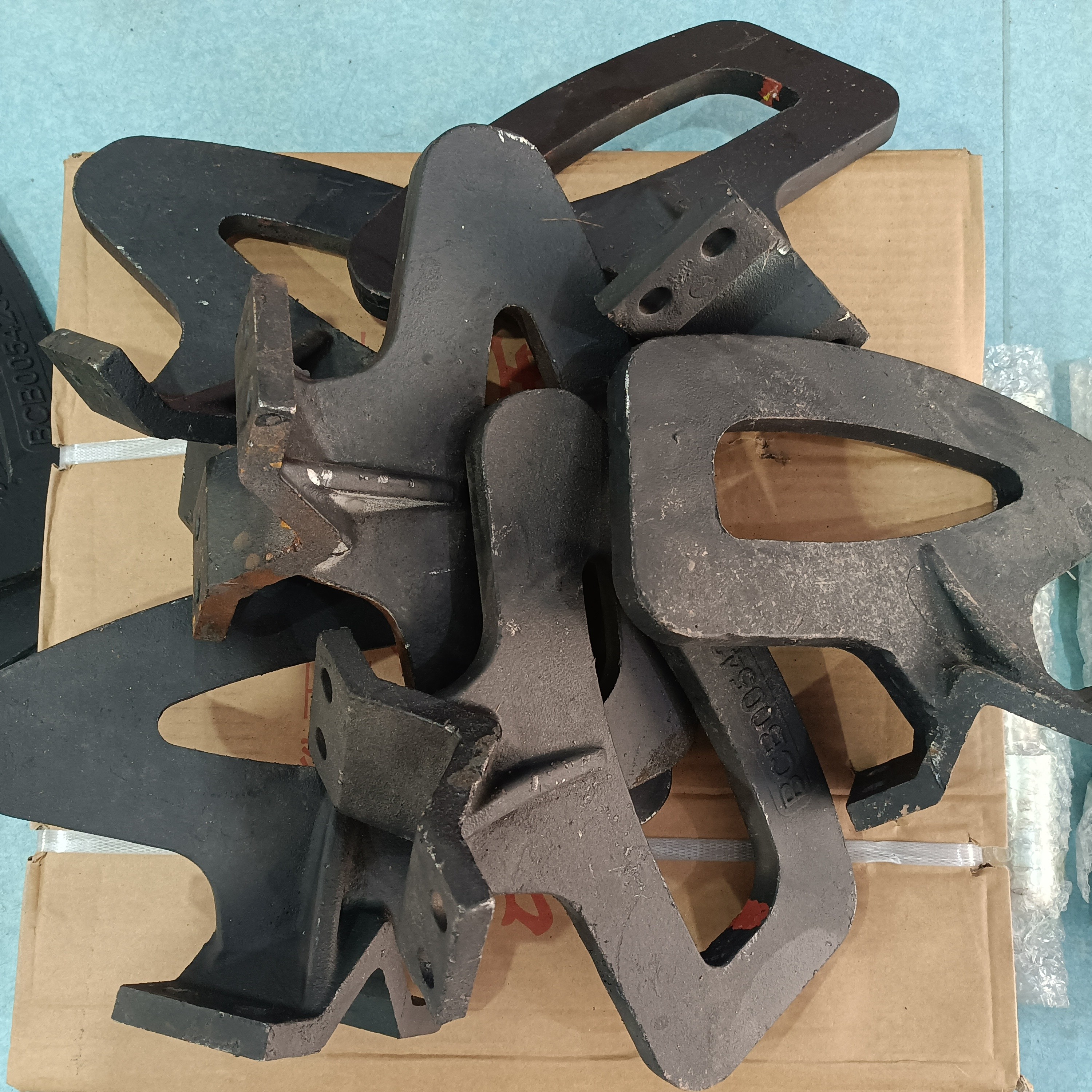 Large Small Displacement Stirring Blade Spare Parts for Drag Pumps Sany Zoomlion Concrete Pump Trucks