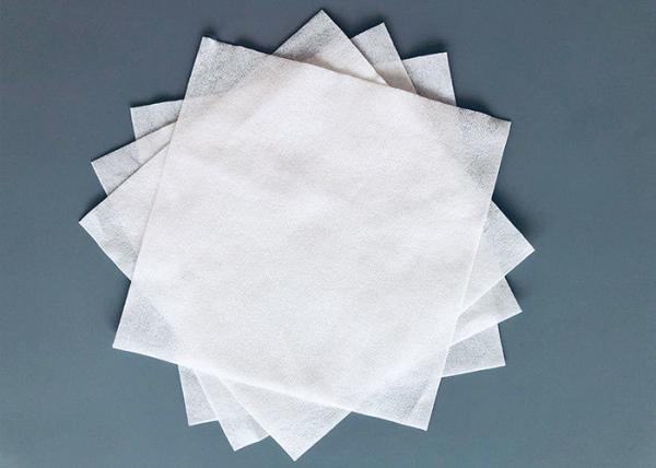 Reliable Disposable Face Wipes Easy Carry Out Lotion Saving High Tensile