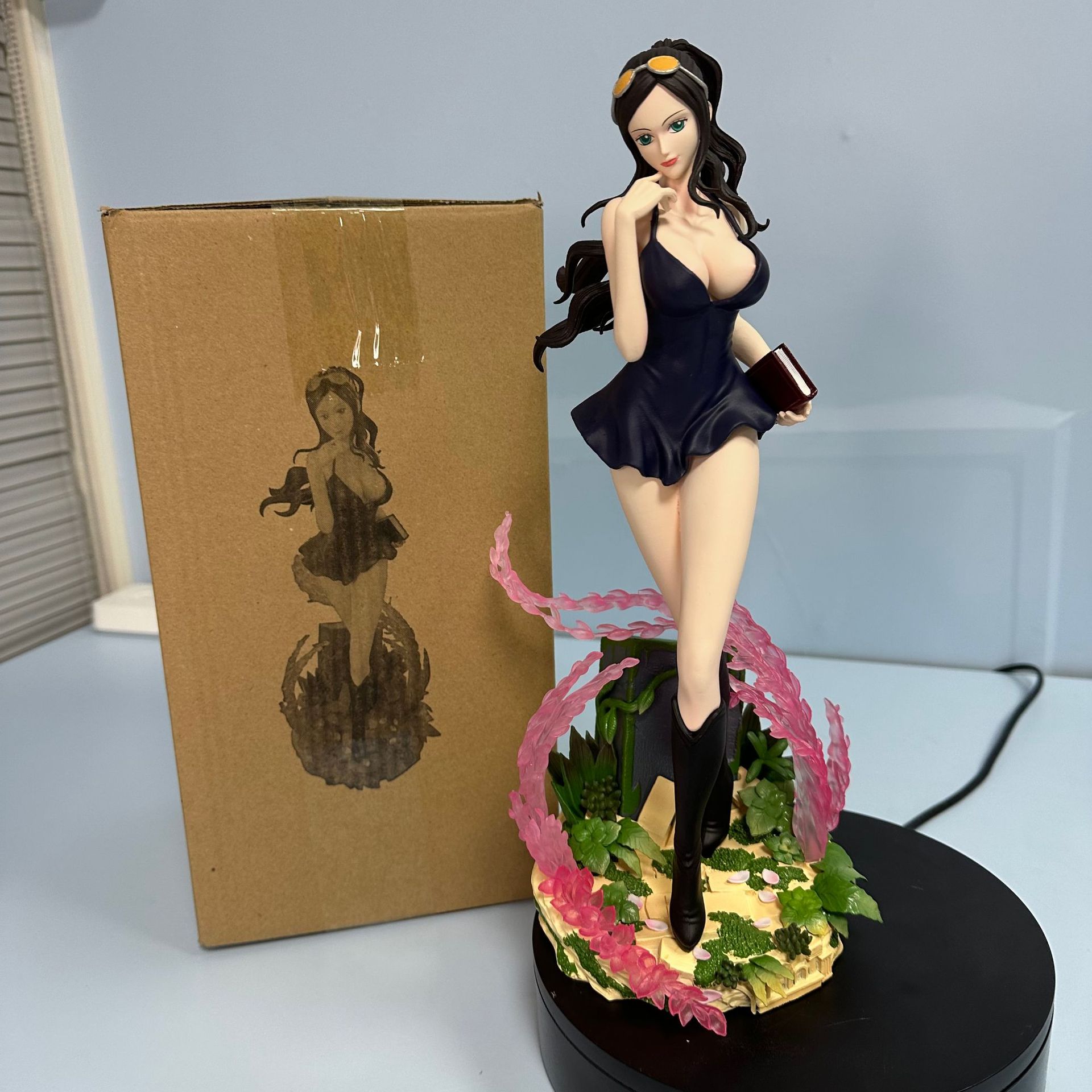 Humter Fan Robin Anime Heroes Game Figurines Toys Commodity Attribute Finished Goods