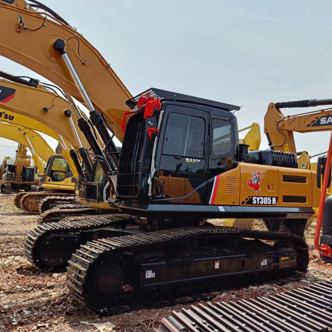 Large Sized Second Hand Crawler Excavator SANY 305H Used Digger
