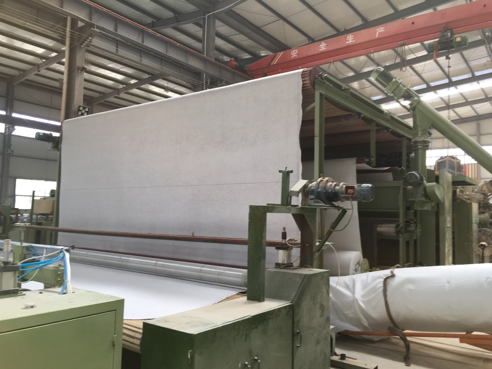 3500g-6500g Waterproof Membrane Bentoite Geotextile Liner GCL with 0.2mm HDPE Geomembrane