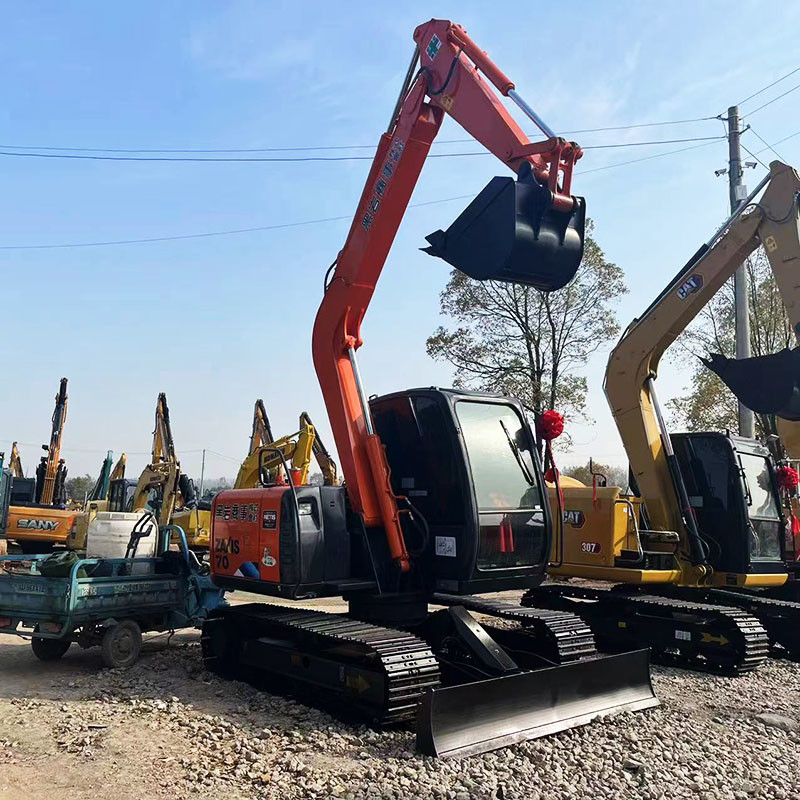Used Hitachi ZX70 Excavator 0.3m3 Bucket Capacity 41kw Used Compact Excavator For Sale