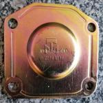 Intake Manifold Cover 04251598 04202048 4251598 4202048 0425 1598 0420 2048 for