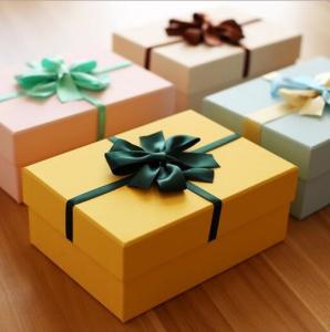 Wholesale Customized size rigid paper gift box with ribbon and the bowknot from china suppliers