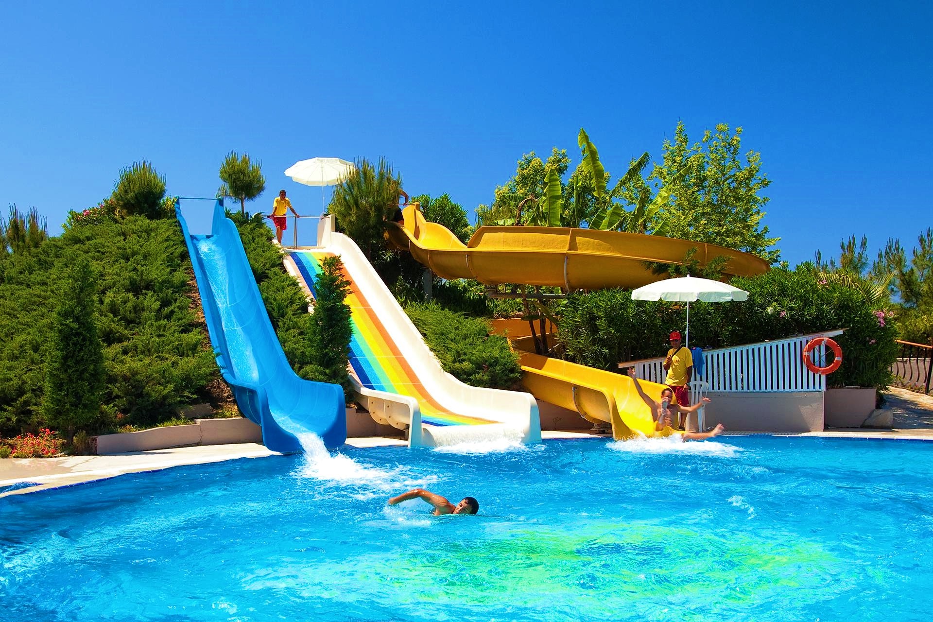 Commercial Huge Water Park Swimming Pool Equipment Design Water Fiberglass Slide