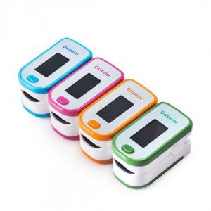 Wholesale OLED Disposable Spo2 Sensor , Fingertip Pulse Detector Oximeter For Personal Care from china suppliers