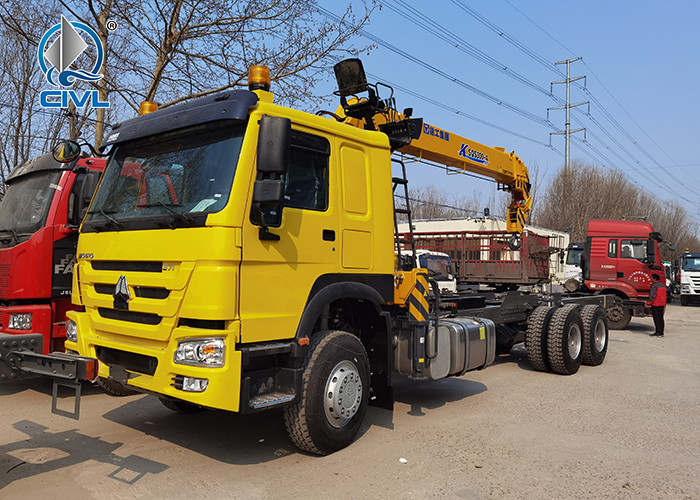 HOWO 6X4 Cargo Truck With 10 Tons Straight Boom Truck Mounted Crane Truck Crane Colour Option