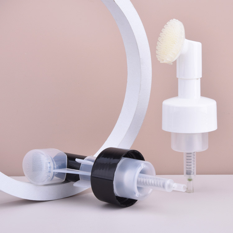 43-410 Size Facial Foam Pump With Sillicone Bursh Black Or White Overcap