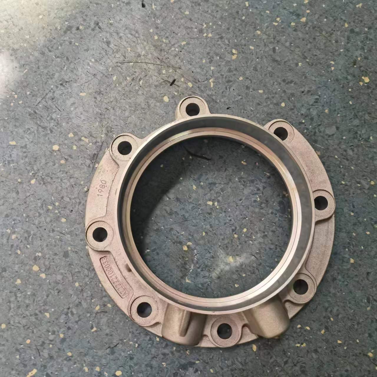 Tapered Roller Bearings 32311/YB2 7611EK for Dongfeng Tianlong Shaanxi F3000 Truck