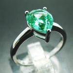 Sterling Silver Green Spinel Ring Fashionable Pear Shape Solitaire Wedding