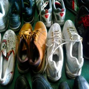 Wholesale Wholesale cheap price of used shoes second hands shoes China shoes from china suppliers