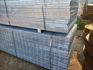 Wholesale 60mm Plain Electric Galvanized Industrial Steel Grating from china suppliers