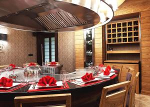 Wholesale LPG / Pipeline Natural Gas Hibachi Table Grill , Flat Top Hibachi Grill Equipment from china suppliers