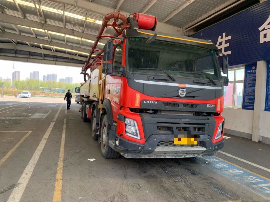 19 SA Ny Concrete Pump Truck 56 Meters Using Volvo Chassis