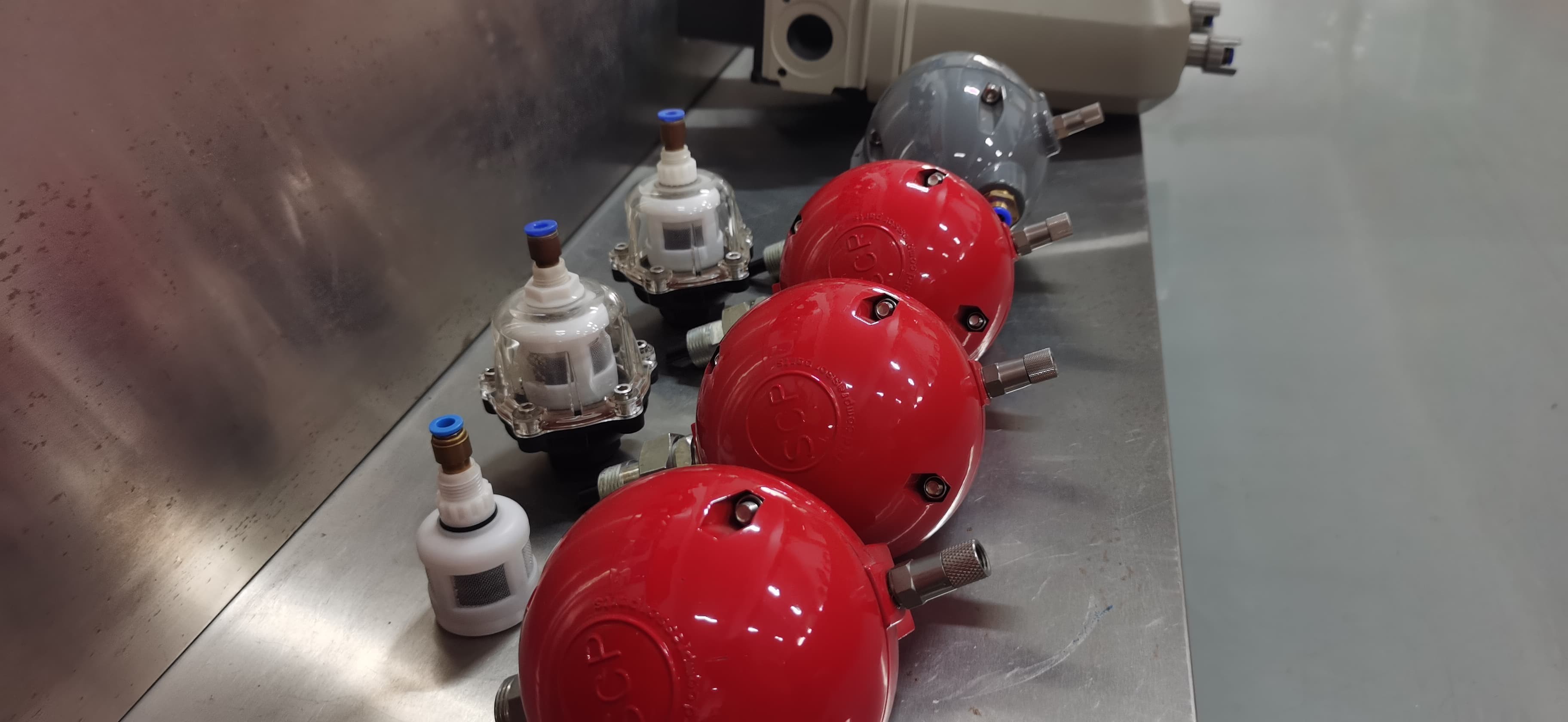 Customized High Pressure Performance Auto Drainage Device with Liquid Discharge ≤15ml and 1.5-80ºc Operating Temperature