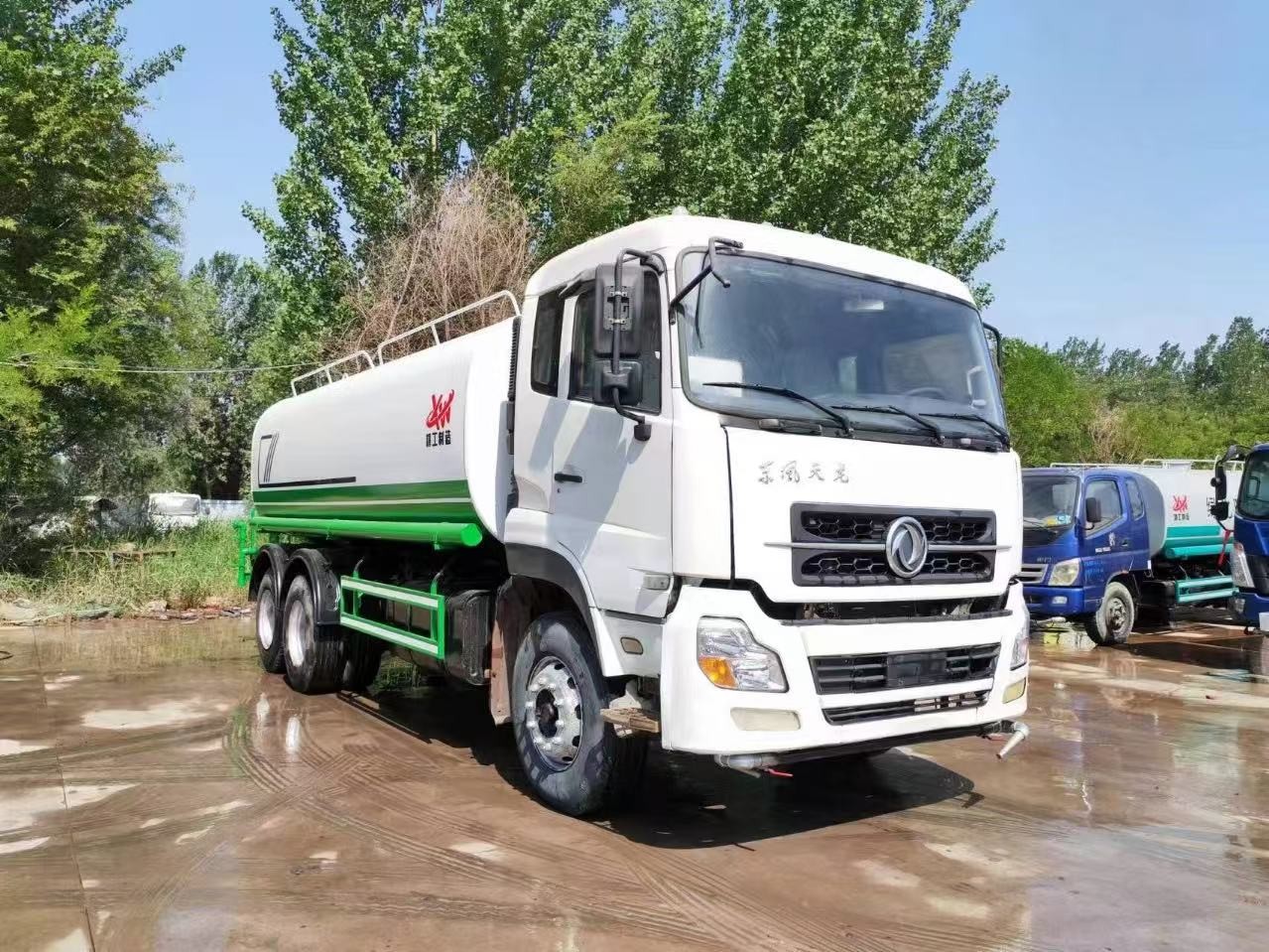 DONGFENG TIANLONG Used Tanker Truck 20 Cubic Meters 4x2 6x2