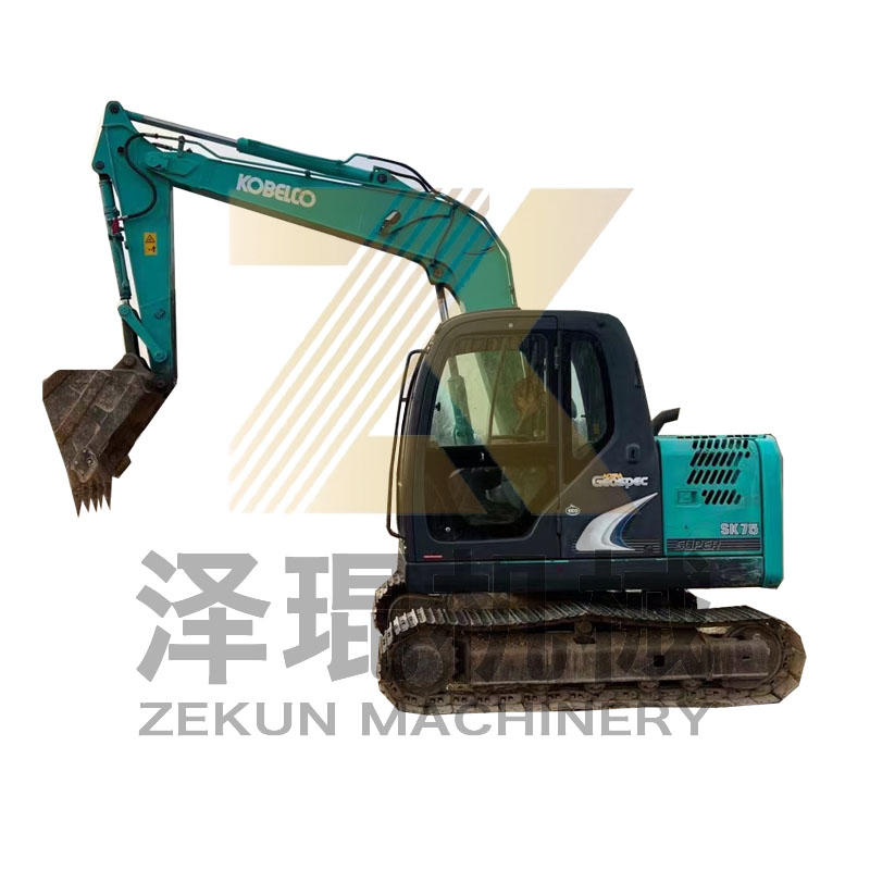 41KW Used Kobelco SK75 SK75-8 SK75 SR Excavator in Shanghai