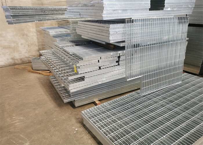 Airport Runway Q195 Hot Dip Galvanized Steel Grating Drainage Cover