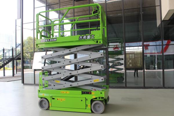 Mobile Hydraulic Outdoor Scissor Lift 8 To 10m For Building And Repairs