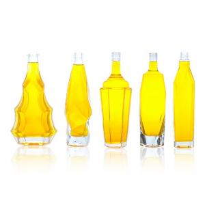 China 750ml Glass Liquor Bottles with Aluminum Cap and Flint Glass The Most Popular Option on sale