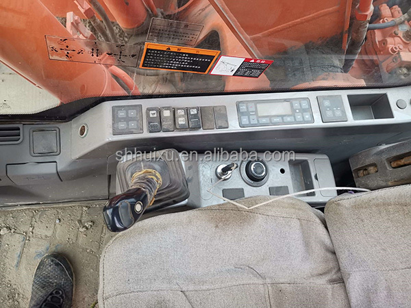 Second hand Quality DOOSAN DX150 excavator with low price for sale/Used hydraulic crawler digging machine Doosan DX150