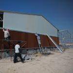 Sandwich Panel Earthquake Proof Livestock Farm House With Rolling Door