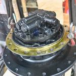 9256989 Hitachi 240-3 Travel Assembly Final Drive Travel Device For Earthmoving