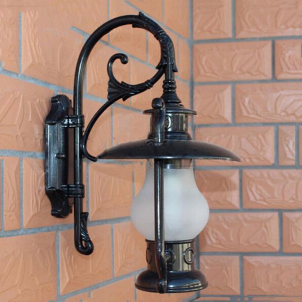 Outdoor wall light waterproof vintage lamp garden corridor villa sconce kerosene