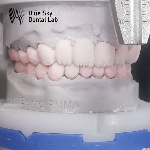 Rectangular Layered Zirconia Teeth Multilayer Before Glazing