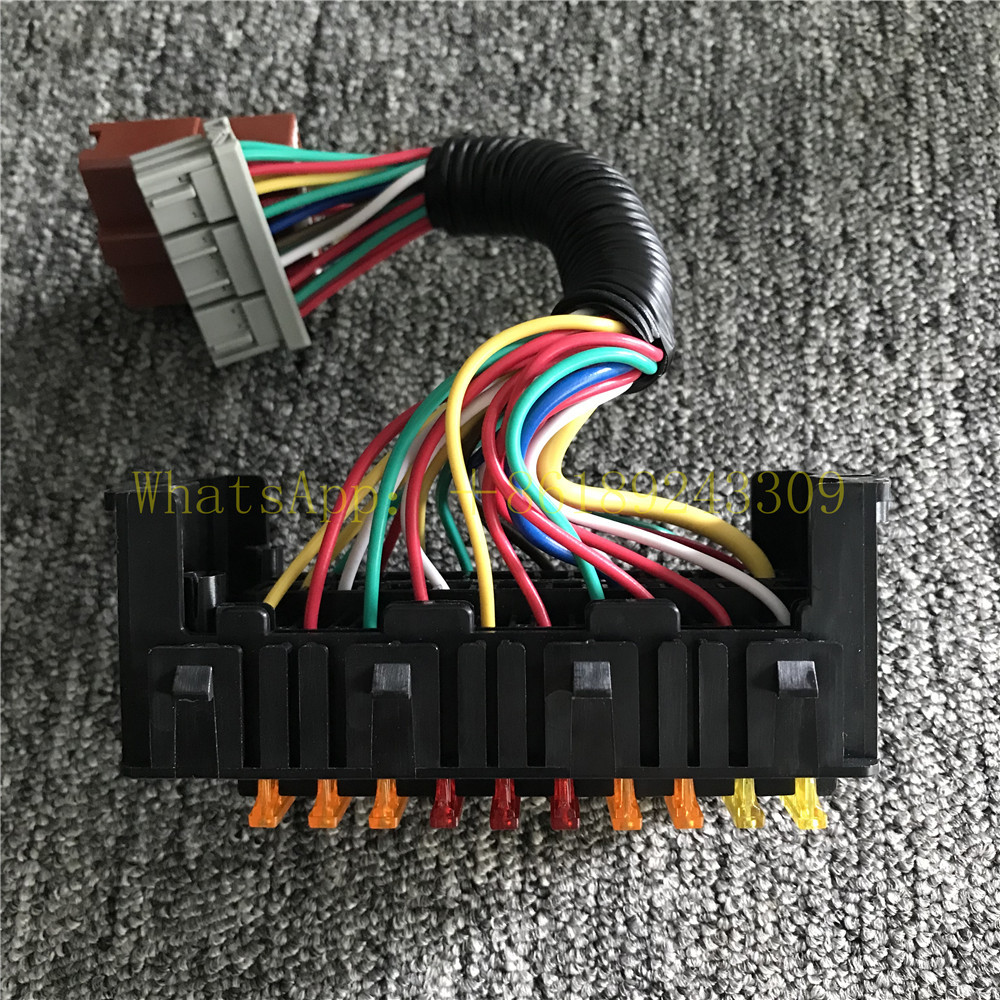 Excavator Hydraulic Valve Kobelco SK60/100/120/200-5/6/SK200-8/350-8 Fuse Box 20 Lines