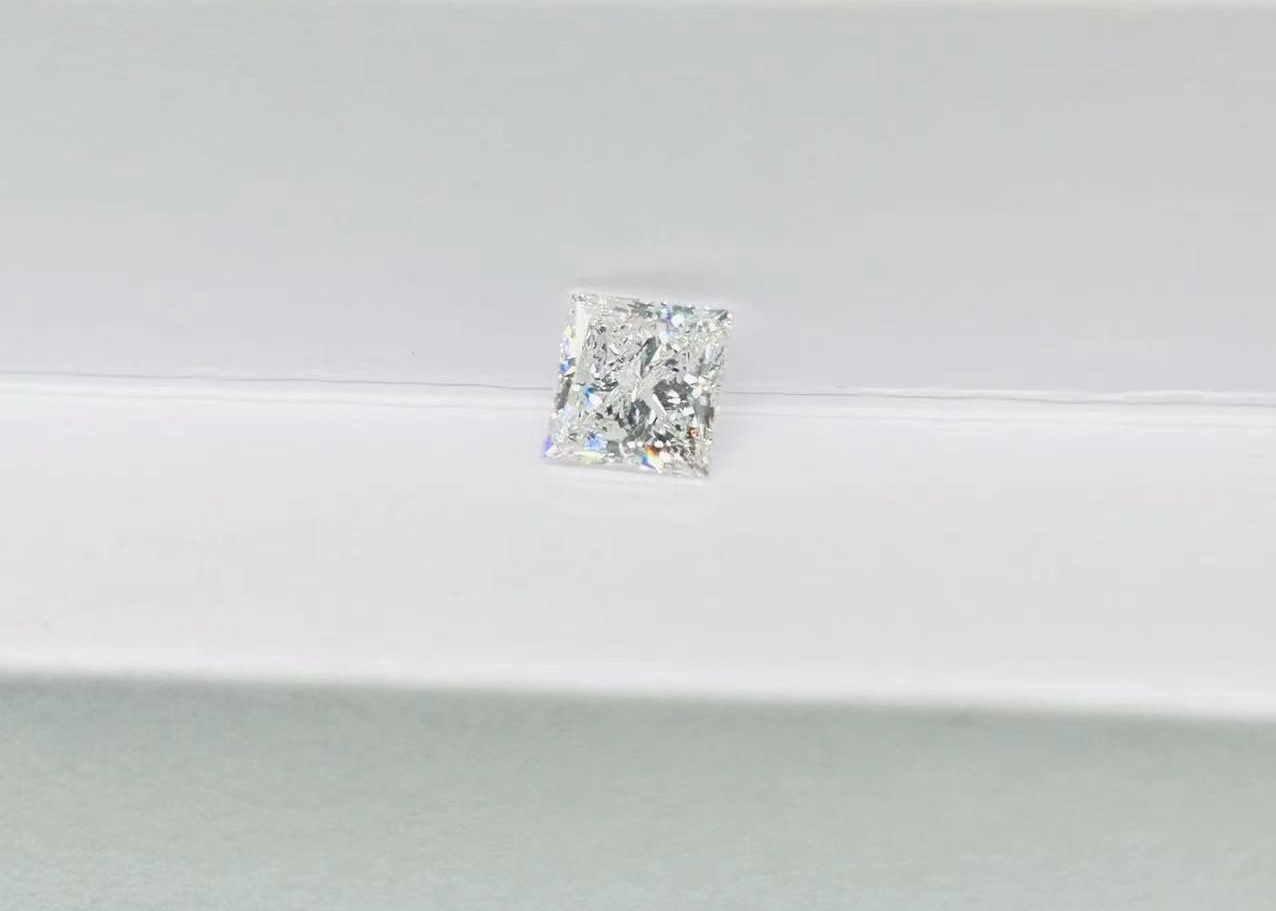 Loose Princess Cut As Grown CVD Lab Grown Synthetic Diamond Color Grade G-D