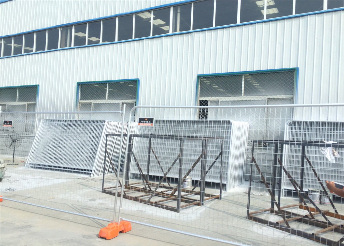temporary fencing BIRD IS for sale 2100mm x 3500mm temp fencing for sale made in china standard temp fencing