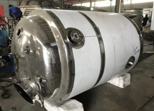 Professional Design And Fabrication Of Glass Lined Reaction Storage Tank For