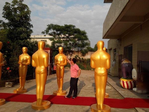 canton fair 123rd 90th Oscar Academy Award wrong best picture statue for sale with golden tune fiberglass as decoration