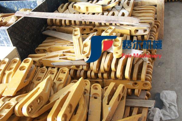 3 Ton / 5 Ton Wheel Loader Bucket Teeth CG956 , Construction Machinery Spare