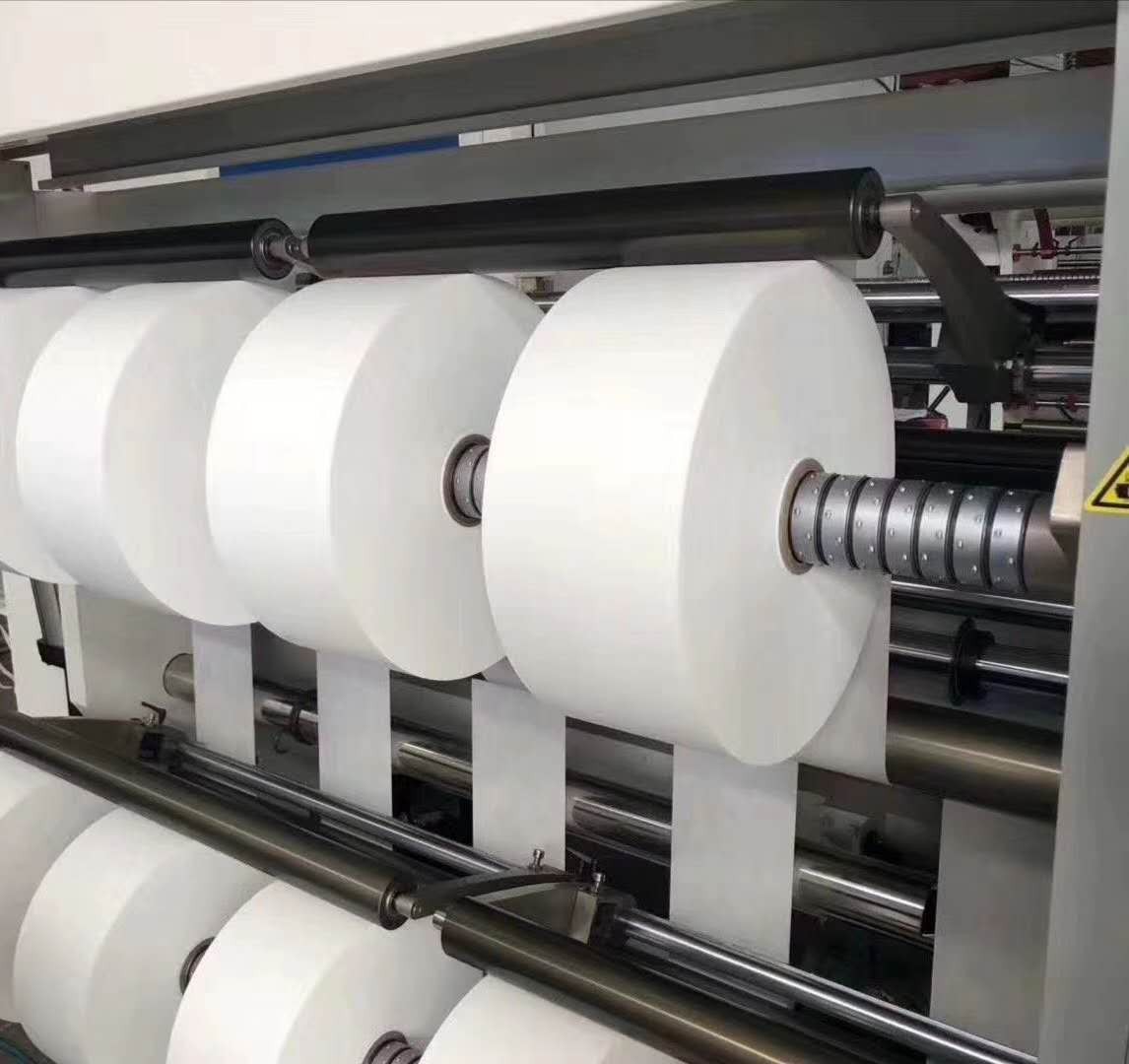 100% Skin Friendly Nonwven Cloth PP Breathable tnt Non-woven Fabric Roll Spunbond Disposable Melt Blown For Handmade