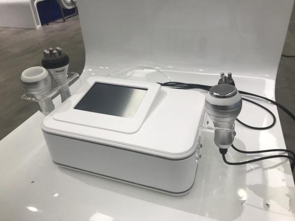 Most professional 4 handles 40khz fat cavitation cavitation tripolar multipolar