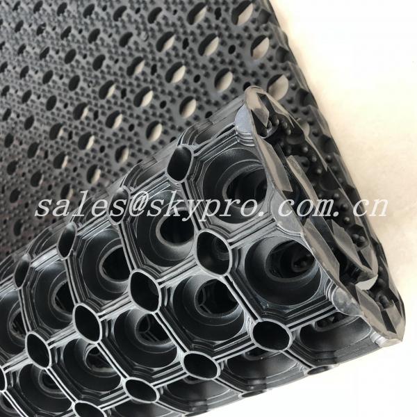 Waterproof Anti - Fatigue Anti - Skid Black Round Hole Rubber Flooring Mat 40x60cm 45x75cm