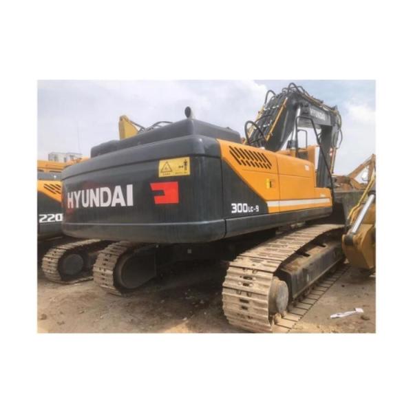 Shanghai's Best Deal Original Used Hyundai 300 Excavator with 29700KG Operating