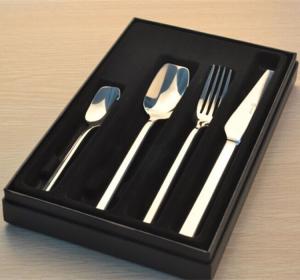 Wholesale Stainless steel cutlery set with gift box/four pcs set/gift set/knife fork spoon tea spoon set from china suppliers