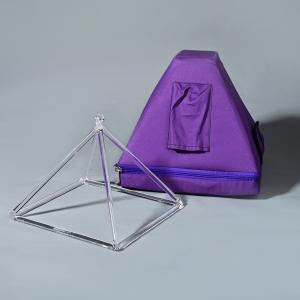 Wholesale Crystal Quartz Pyramid for Meditation Chakra Healing with Different Size wholesale price from china suppliers