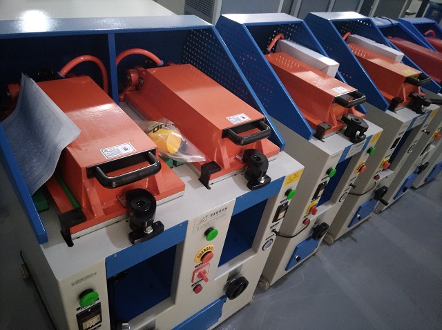 YT-2005A Fully automatic Boots Bottom Single Head Shoe Sole Pressing Machine