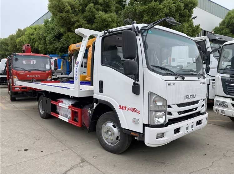3 Tons Road Emergency Wrecker Truck ISUZU 4x2 Flatbed Towing Wrecker