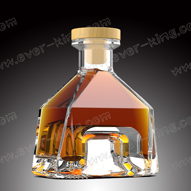 OEM 750ml Brandy Glass Bottle With Plastic Screw Top